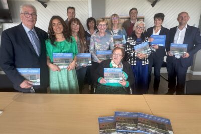 Agrandir l'image 1 sur 2, fenêtre modale