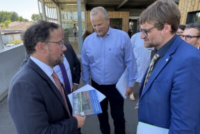 Agrandir l'image 9 sur 11, fenêtre modale